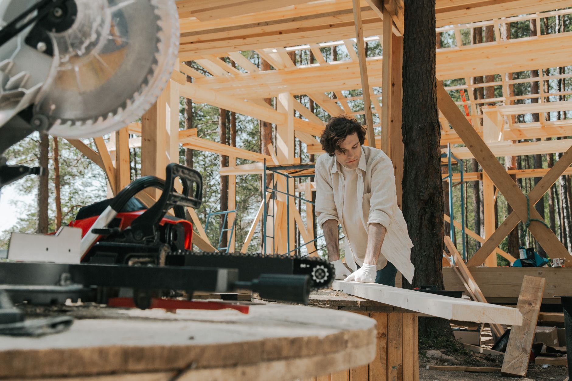 Carpenters in Perth 2026, Custom Carpentry Costs, Deck Building Prices, and How to Find a Reliable Carpenter Near You